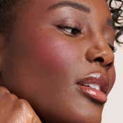Armani Luminous Silk Glow Blush - 40-Mania (3.6 g)