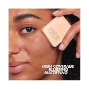 Make Up For Ever HD Skin Matte Velvet Sponge