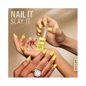 Lakme 9to5 Powerplay Insta-Manicure Nail Enamel - Lemon Burst (6 ml)
