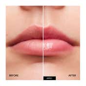 M.A.C Squirt Plumping Lip Gloss Stick - Amped (2.3 g)