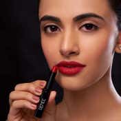 RENEE Very Matte Lipstick - Rouge (1.6 g)
