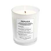 Maison Margiela Winter Stroll Candle Limited Edition (165 g)
