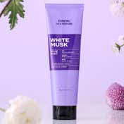 Kundal Rich Perfume Body Lotion - White Musk (200 ml)