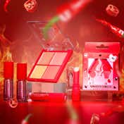 Makeup Revolution I Heart Revolution Sweet Chilli Plumping Lip Oil - Red (4 ml)