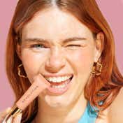 Makeup Revolution Juicy Peptide Lip Balm - Nude Spice (8 ml)