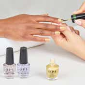 O.P.I Nail Lacquer Holiday Nail Polish - '24 Oz-Mazing (15 ml)