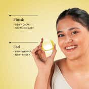 Foxtale Dewy Sunscreen SPF 70 PA++++ With Niacinamide + Provitamin B5 + Vitamin E  (15 ml)
