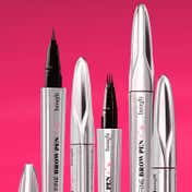Benefit Cosmetics Mighty Fine Brow Pen - 3.5 Neutral medium brown (0.5 ml)