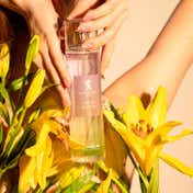 Giordano Fresh Bloom Body Mist (250 ml) with Top Notes of Bergamot, Green & Mandarin