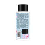 LOVE beauty AND planet Jojoba Oil, Hibiscus & Pentavitin Hydrate & Nourish Shampoo (400 ml)