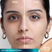Lakme 9to5 Hya Matte Foundation + Hyaluronic Acid - Warm Light (25 ml)