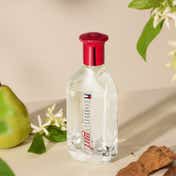 Tommy Hilfiger Tommy Girl Forever (30 ml) with Peony, Jasmine & Iris as Middle Notes