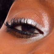 M.A.C Dazzleshadow Eyeshadow Stick - Demure Diamonds (1.6 g)