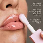 Kylie Skin Multi-line Lip Oil - Passion Fruit (6 ml)