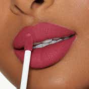 Kylie Cosmetics Matte Lip Kit - 102-Extraordinary (2 pcs)