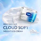 Vaseline Cloud Soft Light Moisturizer (300 ml)
