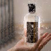 Kimirica Ignis Shower Gel for Hydrating & Refreshing Bath (300 ml)