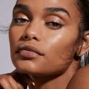 FENTY SKIN Hydra Vizor Huez Tinted Moisturizer Mineral SPF 30 Sunscreen - Shade 6 (50 ml)