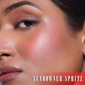 KIRO Glow On The Go 3 -1 Highlighter & Blush - 02 Sundowner Spritz Mid (3.5 ml)