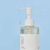 Round Lab 1025 Dokdo Cleansing Oil (200 ml)