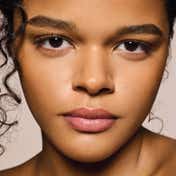 FENTY BEAUTY Gloss Bomb Universal Lip Luminizer - Glass Slipper (9 ml)