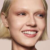 FENTY BEAUTY Gloss Bomb Universal Lip Luminizer - Fu$$y (9 ml)