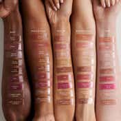FENTY BEAUTY Gloss Bomb Universal Lip Luminizer - Fu$$y (9 ml)