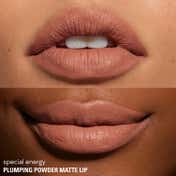 Kylie Cosmetics Plumping Powder Matte Lip - Special Energy (3 ml)