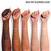Kylie Cosmetics Skin Tint Blurring Elixir Foundation - 2C (30 ml)