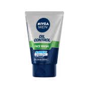 Nivea Men Oil Control 10X Vitamin C Effect Facewash (50 g)