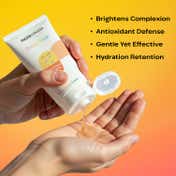 Faces Canada Comfy Glow Vitamin C Face Wash (50 ml)