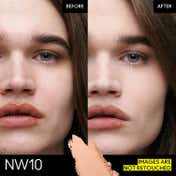 M.A.C Studio Fix Powder Plus Foundation - NW10 (12 g)