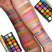 Makeup Revolution Forever Flawless Eyeshadow Palette - Bird Of Paradise (19.8 g)