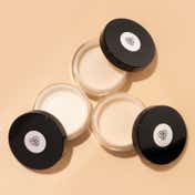 PAC Translucent Powder Controls Shine Prevents Flashbacks Lightweight - 02 (30 g)