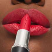 M.A.C Macximal Silky Matte Lipstick - Ruby Woo (3.5 g)