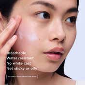Clarins UV Plus Advanced SPF 50 PA++++ Sunscreen - Translucent (30 ml)