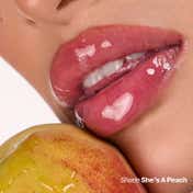 ICONIC LONDON Lip Oil - She’s A Peach (6 ml)