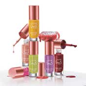 Lakme 9 to 5 Primer + Gloss Nail Color - Blue Scape (6 ml)