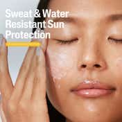 Cetaphil Oily Skin Cleanser + SPF 50 Light Gel Combo