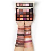 Character Shadow Gallery 20 Color Eyeshadow Palette - SGE001 (25 g)