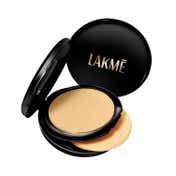 Lakme Xtraordin-airy Compact 2 In 1 Compact + Foundation Lightweight SPF17 - 04 golden Light (9 g)