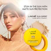 Lakme Sun Expert Ultra Matte SPF 40 Pa+++ Compact (7 g)