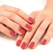 Lakme 9 to 5 Primer + Gloss Nail Color - Blush Punch (6 ml)