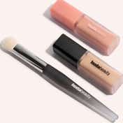Huda Beauty Undereye Buff Brush