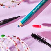 essence Kajal Pencil - 25 Feel The Mari-Time (1 g)