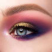 Makeup Revolution Forever Flawless Eyeshadow Palette - Allure (19.8 g)
