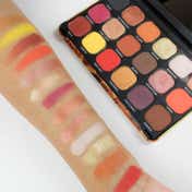 Makeup Revolution Forever Flawless Eyeshadow Palette - Fire (19.8 g)