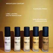 L.A. Girl PRO Color & PRO Matte Foundation - Nude (30 ml)