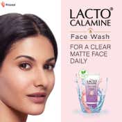 Lacto Calamine Face Wash & Cleanser with Kaolin Clay, Niacinamide & Vitamin E For Oily Skin (100ml)