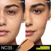 M.A.C Studio Fix Fluid SPF 15 Foundation - NC35 (30 ml)